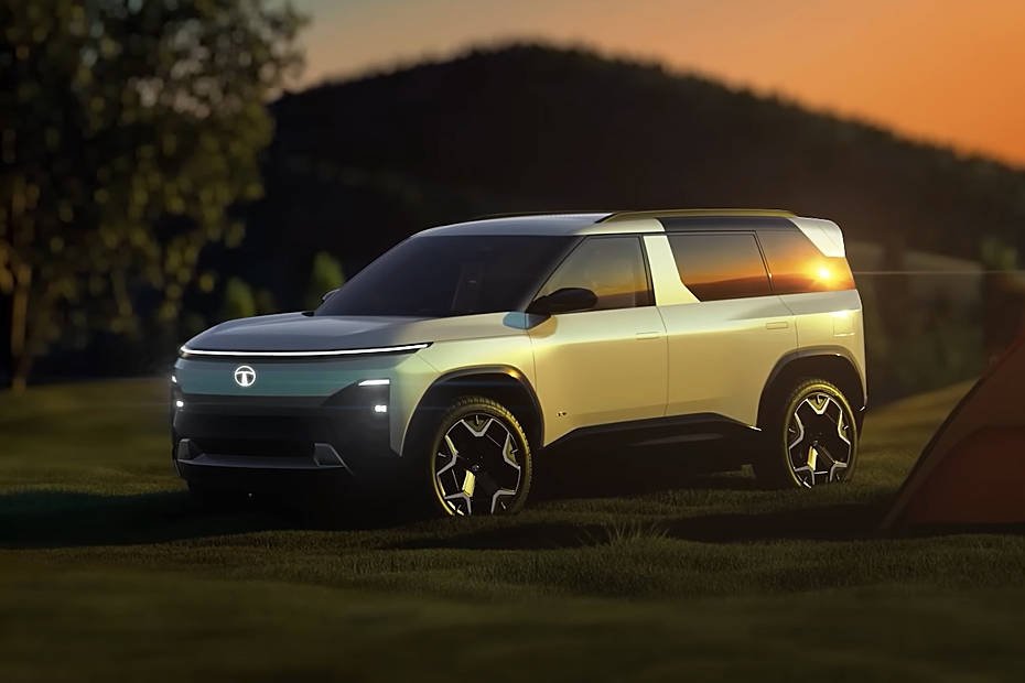 Tata Harrier EV vs Sierra EV