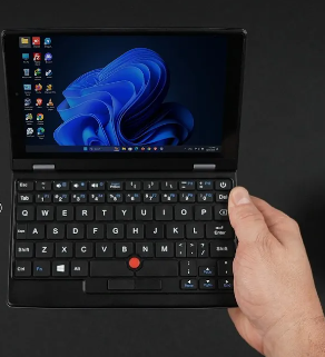Piccolo Series 71 Mini Laptop