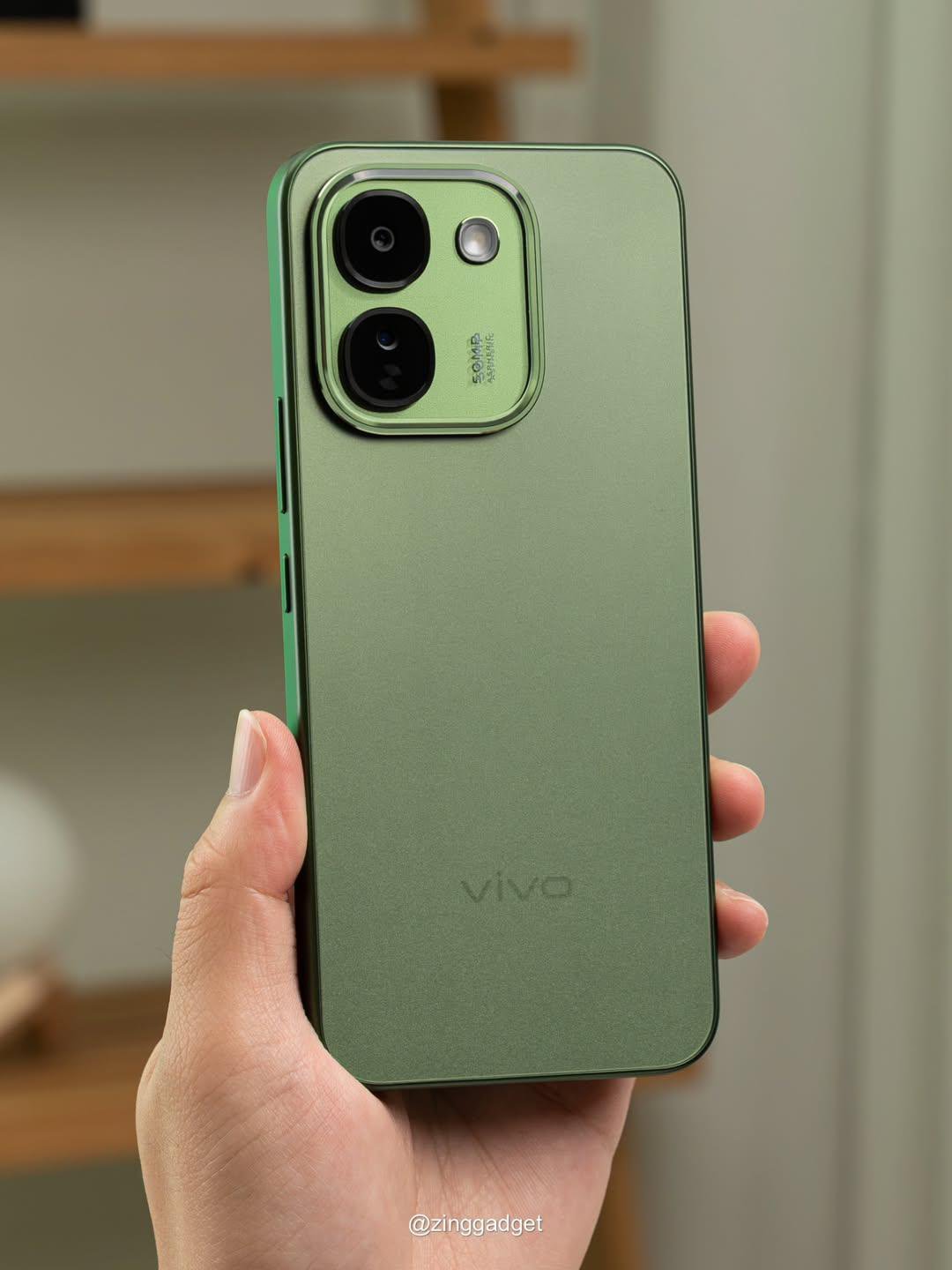 How Vivo Fit a 10,000mAh Battery Into a Slim Phone