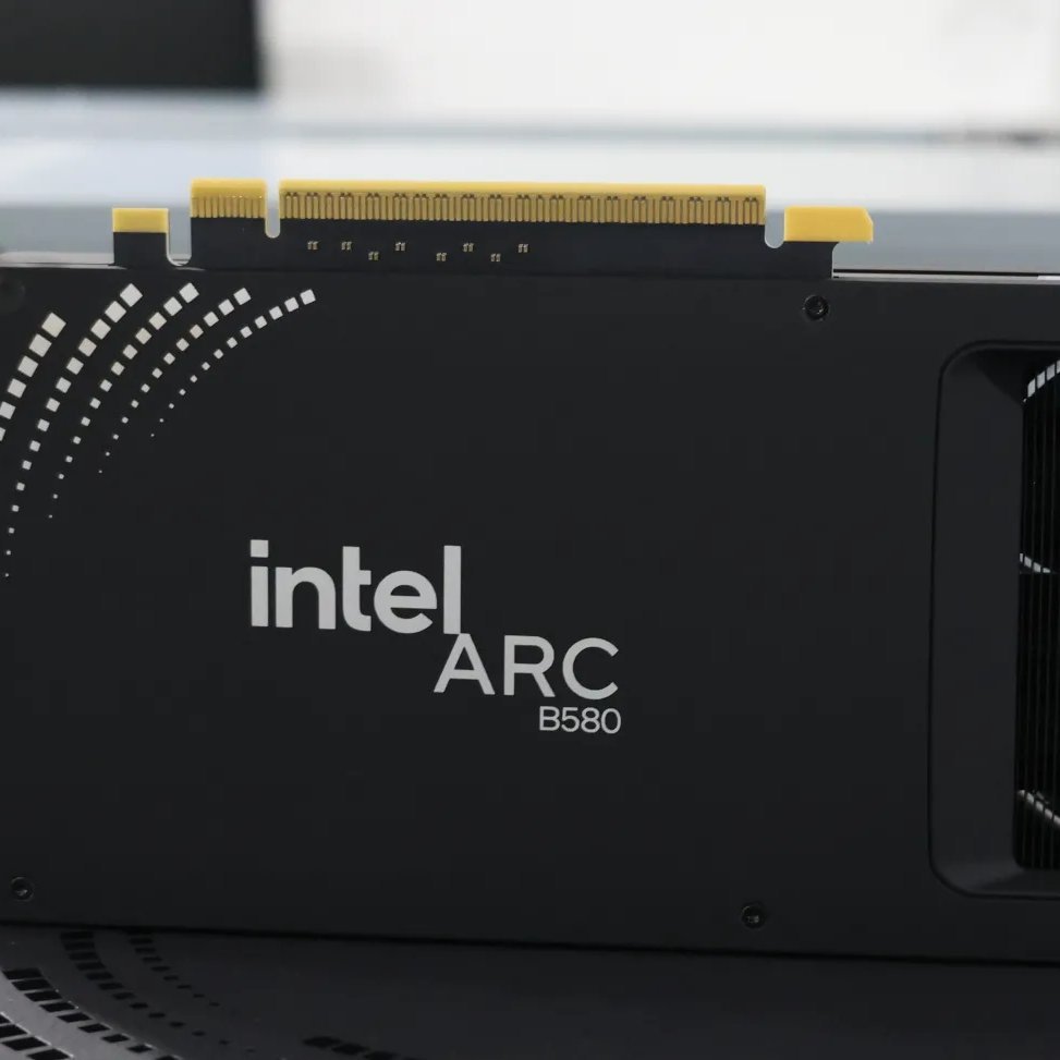 Intel 14A defect density
