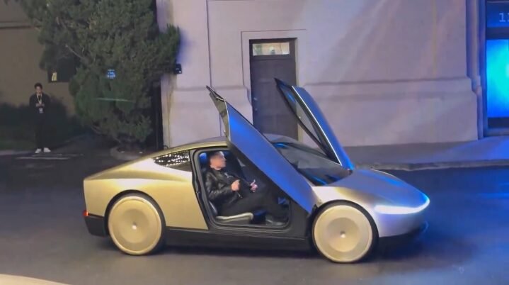 Tesla Cybercab robotaxi